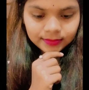 Meet your Posher, Naina